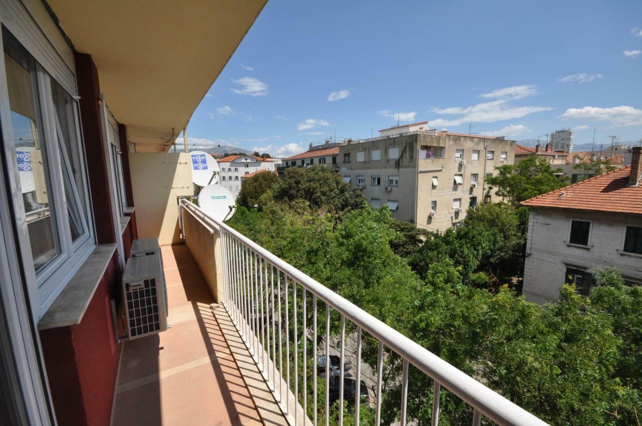 Kate'S Apartment สปลิท ภายนอก รูปภาพ